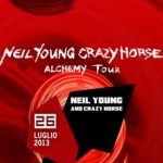 Neil-Young-Crazy-Horse-Rock-in-Rima-2013-300x288